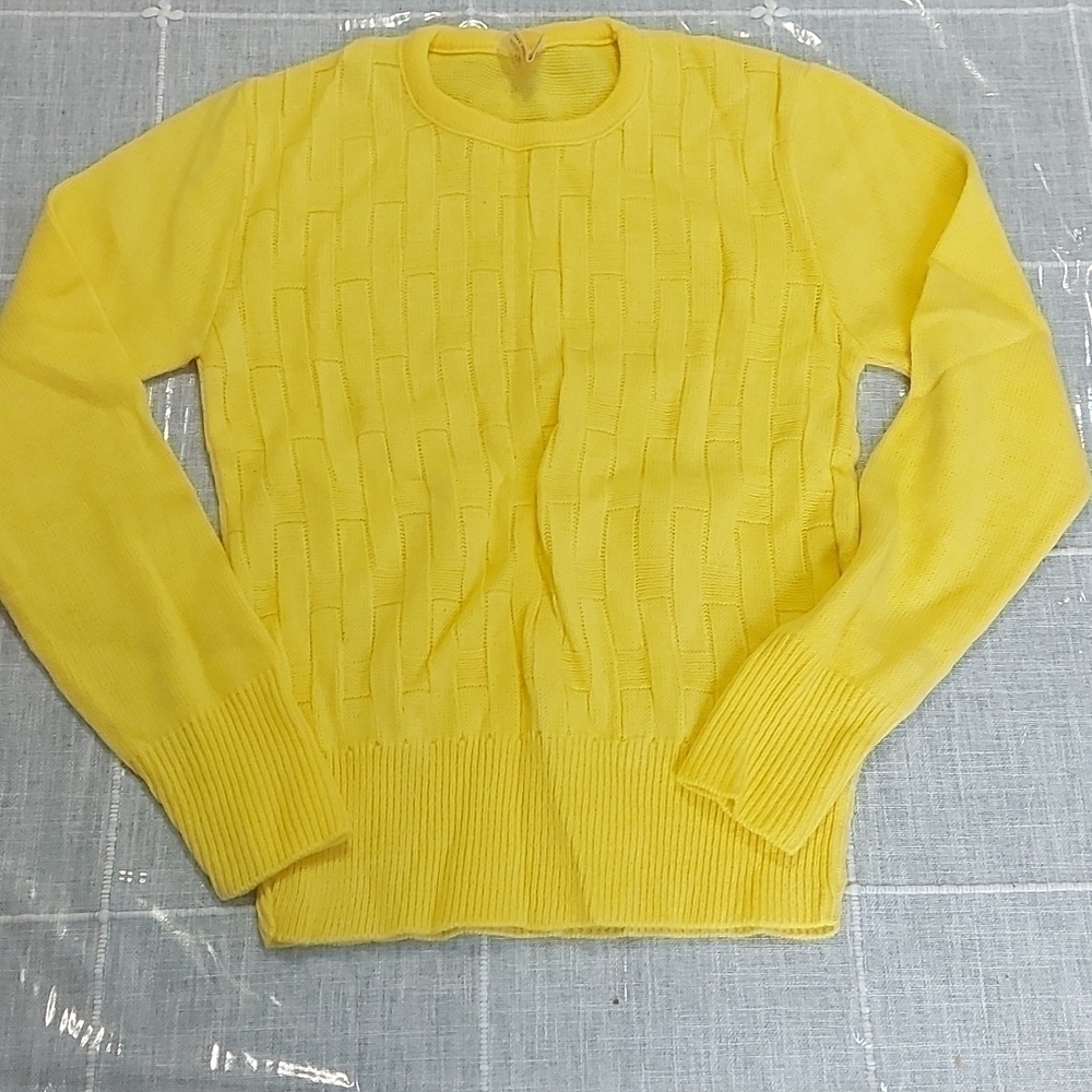 VINTAGE yellow fanfare sweater
